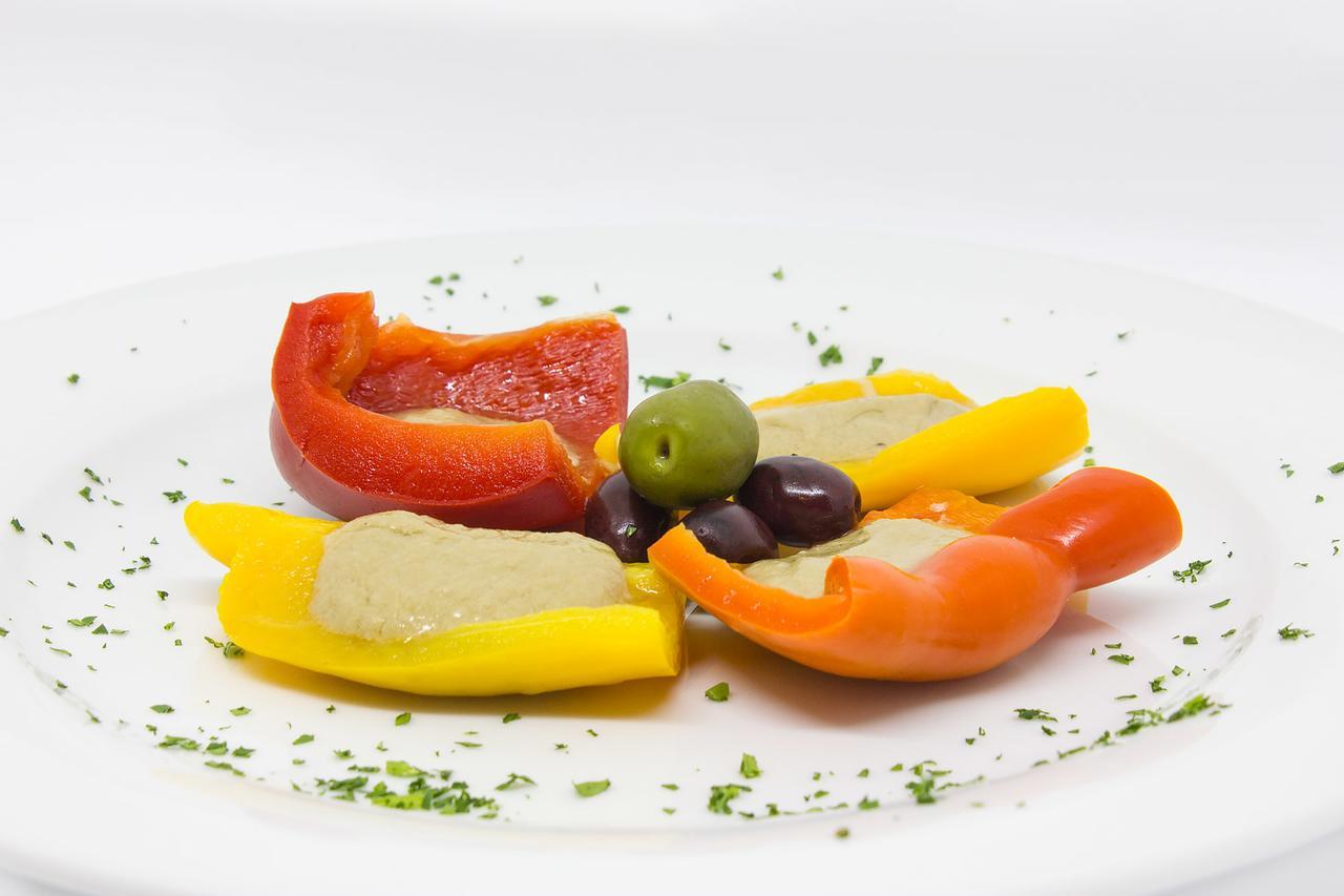 Ristorante Buasca Hotel Cuorgne Bagian luar foto