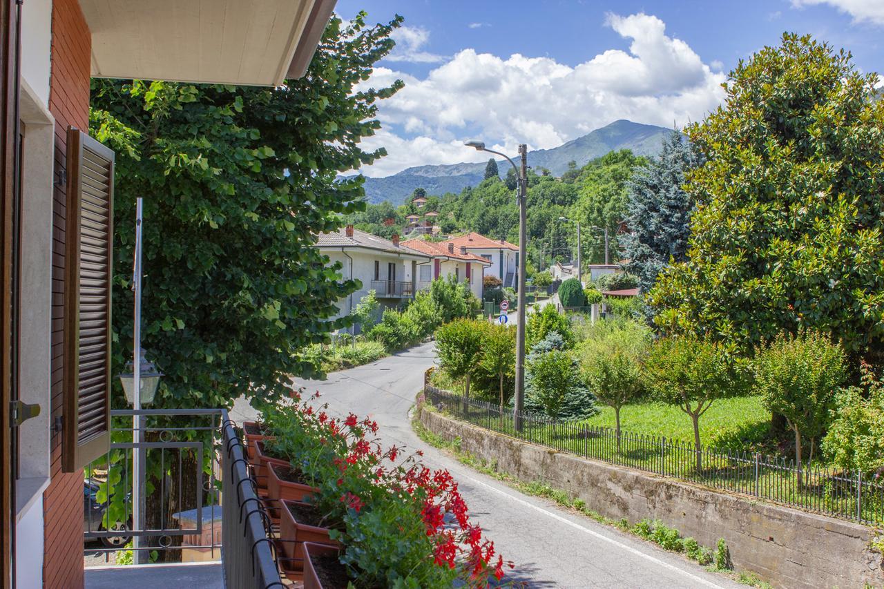 Ristorante Buasca Hotel Cuorgne Bagian luar foto
